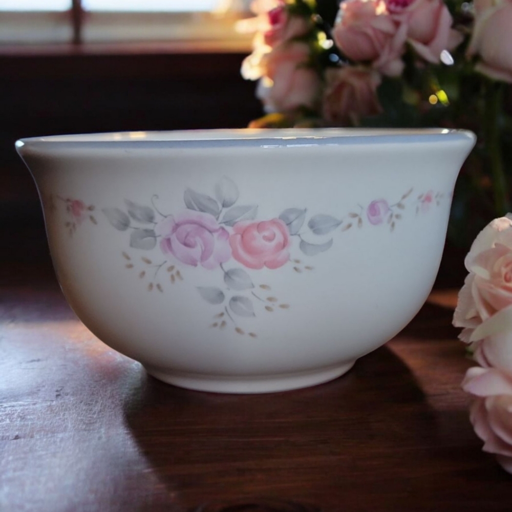 1 Vtg 1988 - 1996 Pfaltzgraff Trousseau Dessert Ice Cream Pudding Dish Bowl